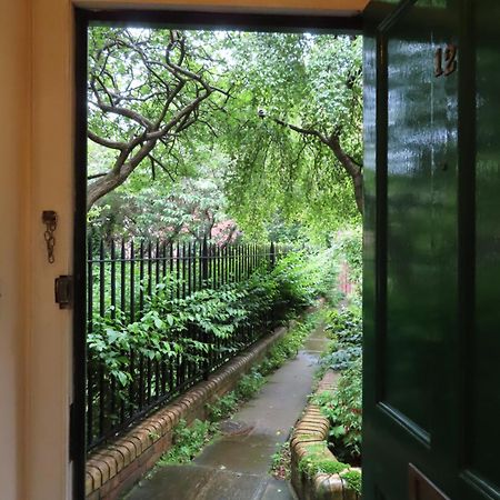 The Cosy Courtyard Apartment Edinburgh Bagian luar foto