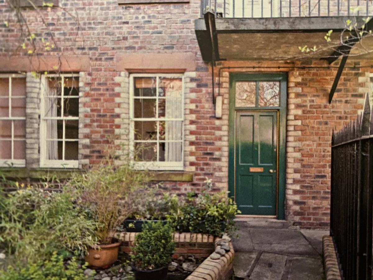 The Cosy Courtyard Apartment Edinburgh Bagian luar foto